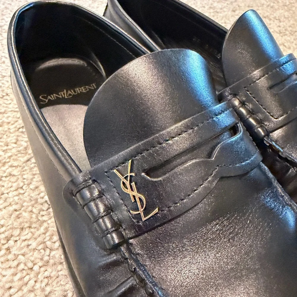 Saint Laurent Black Leather Loafers - Picture 3 of 16